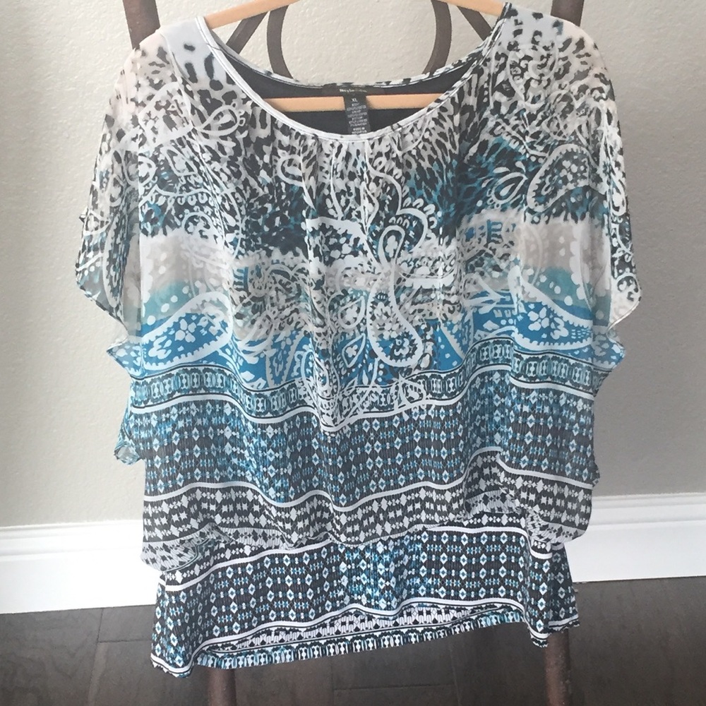Super Fun Black, Cream and Turquoise Blouse